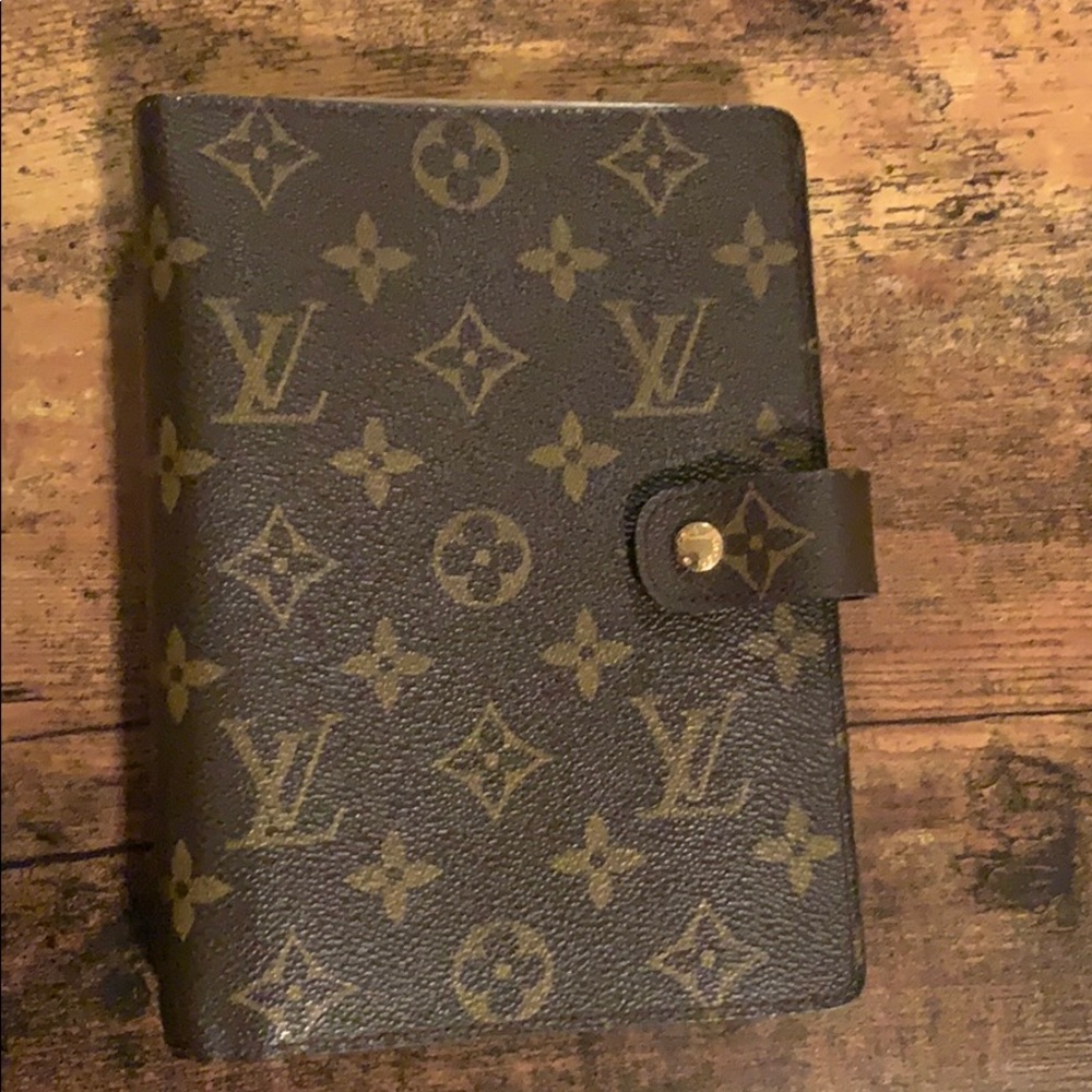 Louis Vuitton MM Agenda